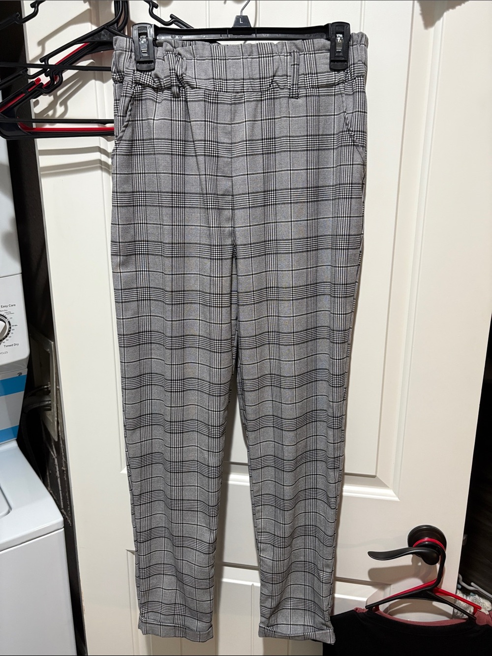 SO Gray Plaid Straight-Leg Women's Pants